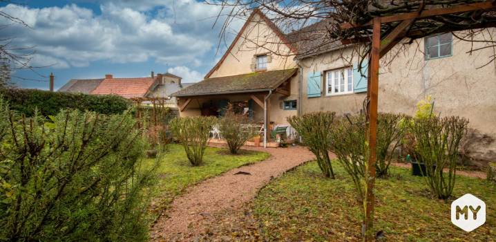 Maison, villa • Rongere • 264m2