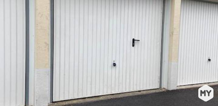Parking, garage • Clermont-Ferrand • 1m2