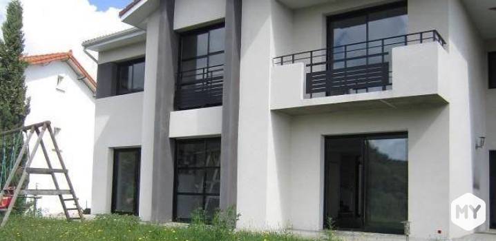 Maison, villa • Sayat • 200m2