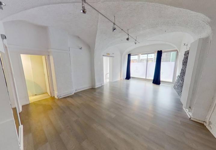 Commercial • Location • 70m2 • Clermont-Ferrand