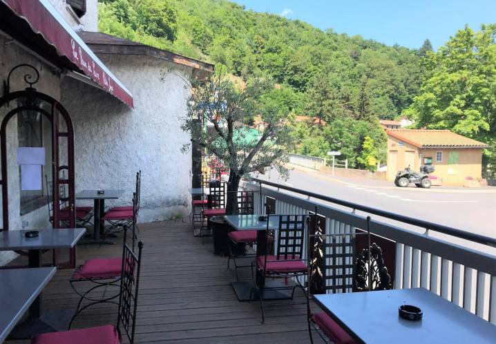 Commercial • Vente • 1000m2 • Ministrol-d'Alier