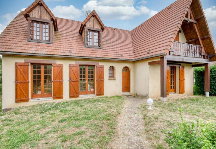 Maison • Vente • 160m2 • Montgiraud • Saint-Éloy-les-Mines