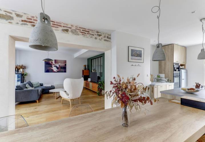 Maison • Vente • 240m2 • Issoire