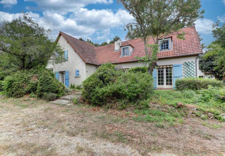 Maison • Vente • 200m2 • JENZAT