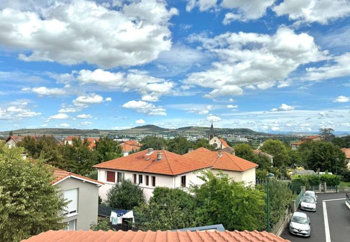 Maison • Vente • 140m2 • Pérignat-lès-Sarliève