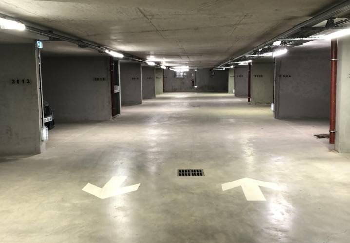 Parking • Location • 12m2 • Clermont-Ferrand