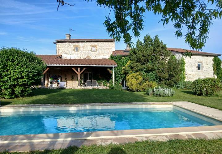 Maison • Vente • 262m2 • Espirat