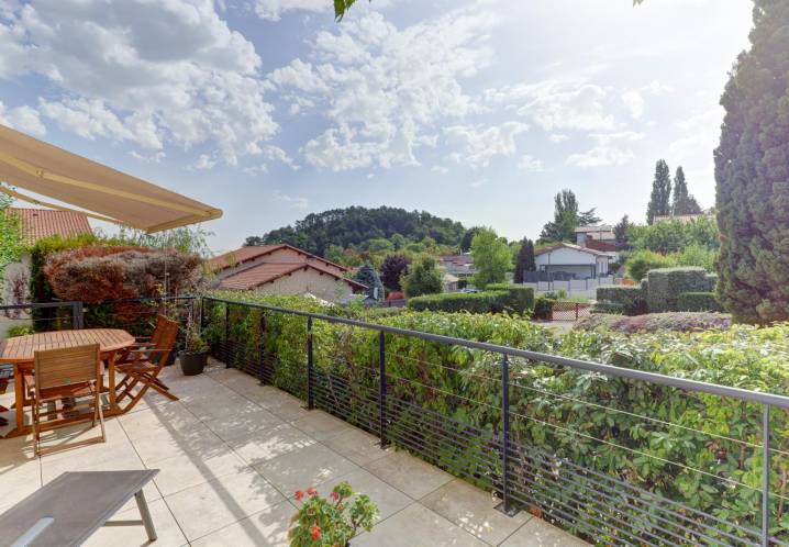 Maison • Vente • 146m2 • Ceyrat