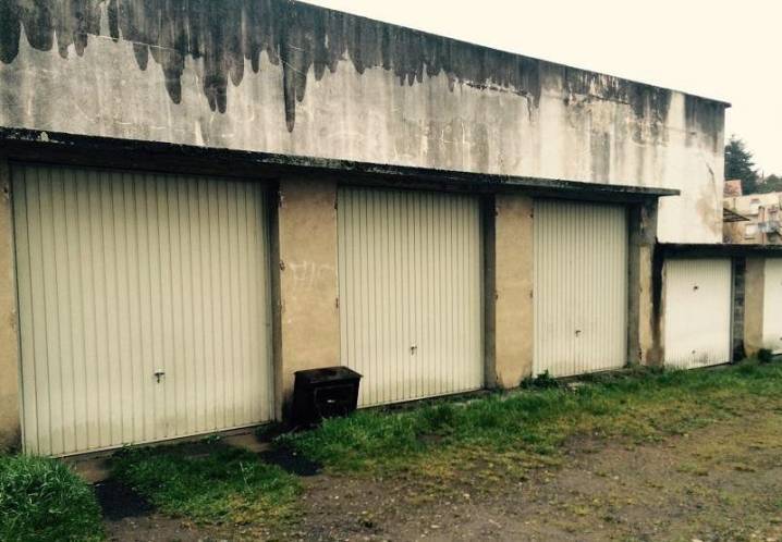 Parking • Location • 12m2 • Beaumont