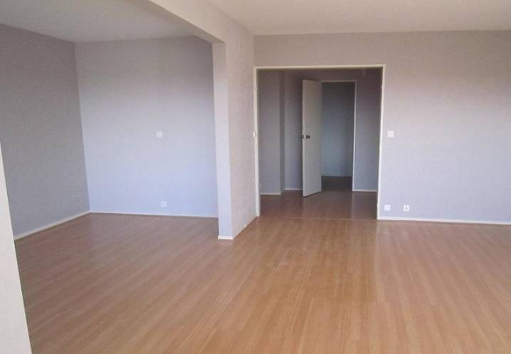 Appartement • Location • 92m2 • CARREFOUR EUROPE • Chamalières