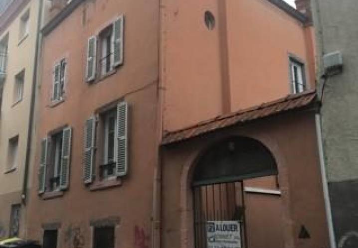 Investissement • Vente • 000m2 • lycées , jardin Lecoq • Clermont-Ferrand