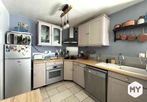 Maison 5 pièces 129 m2 à vendre Saint-Genès-Champanelle 63122, 178 000 €