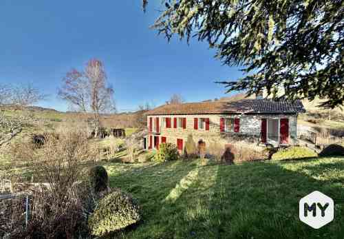 Maison 5 pièces 250 m2 à vendre Saint-Amant-Roche-Savine 63890, 269 000 €