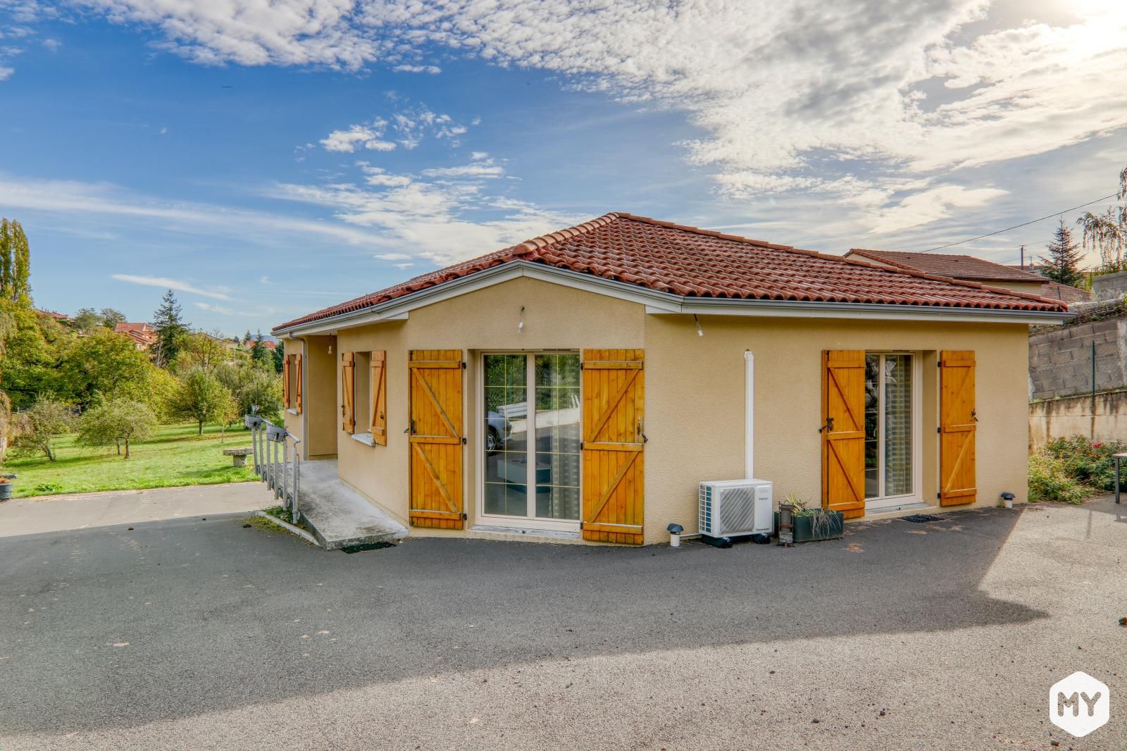 Maison 5 pièces 120 m2 à vendre SaintAmantTallende 63450, 340 000